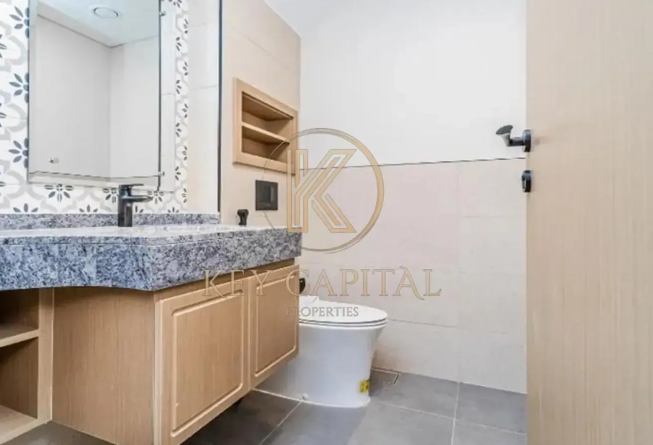 Easy Access via D1 | Multiple Exclusive Units