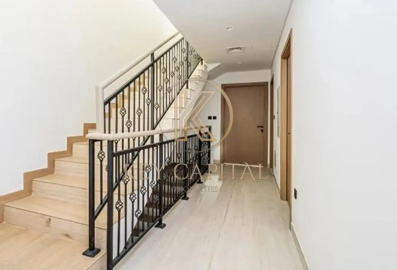 Easy Access via D1 | Multiple Exclusive Units