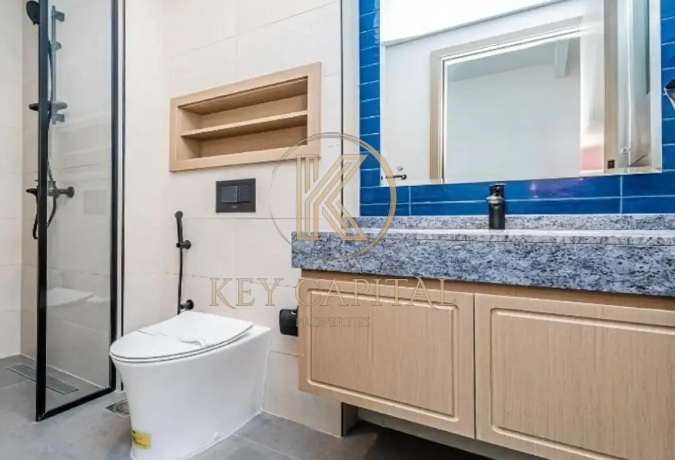 Easy Access via D1 | Multiple Exclusive Units