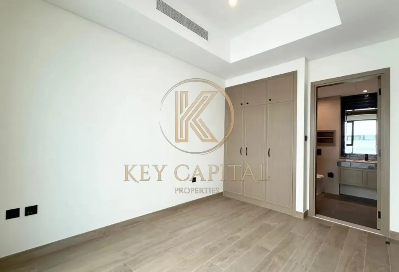 Direct Park Front|Price to Sell|Southwest Facing