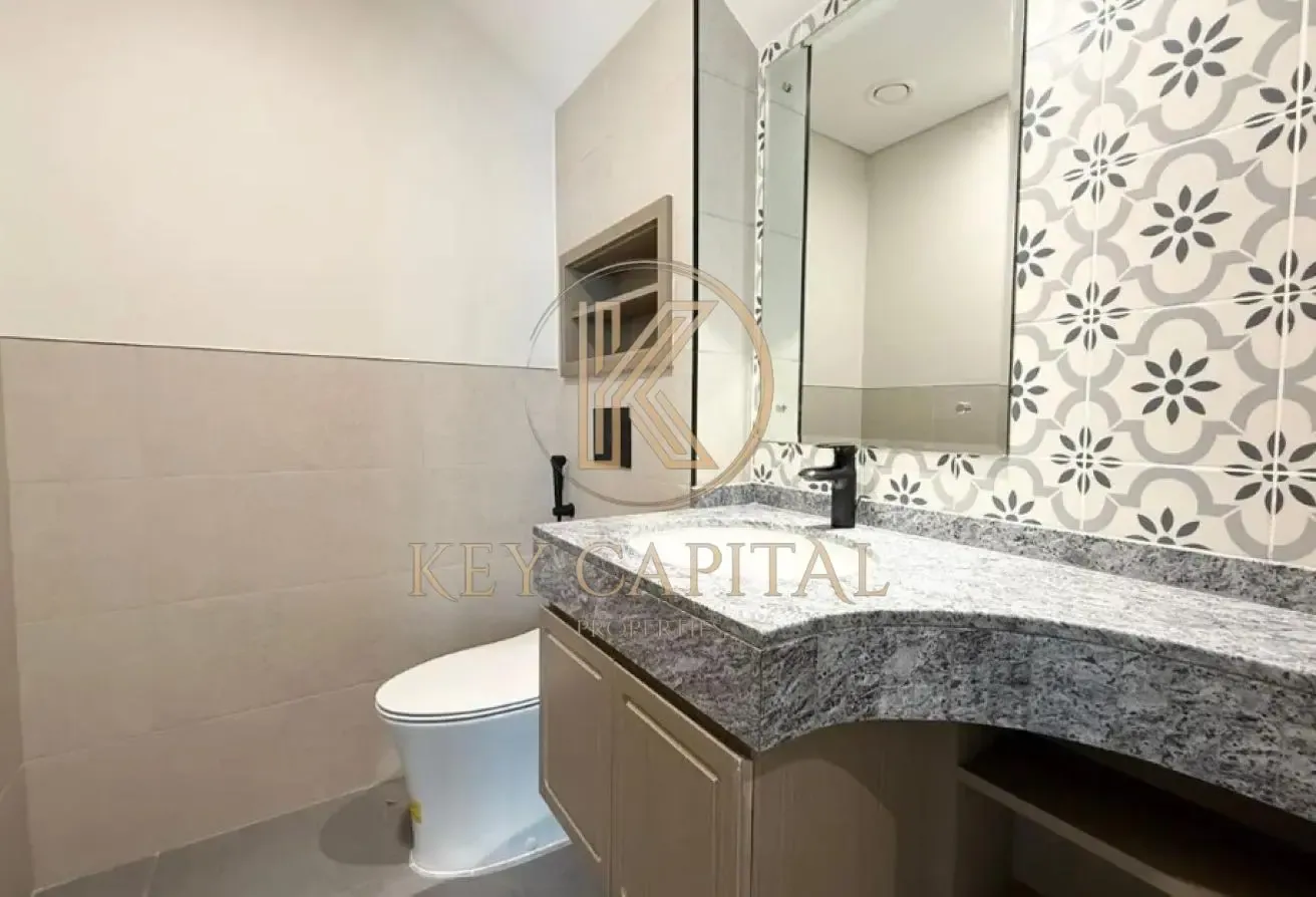 Direct Park Front|Price to Sell|Southwest Facing
