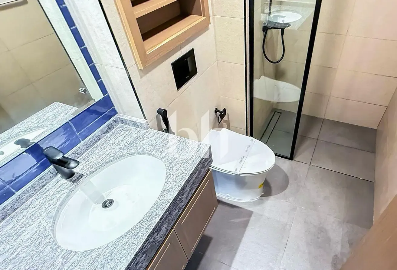 Modern Townhouse | Prime Location | Near Park