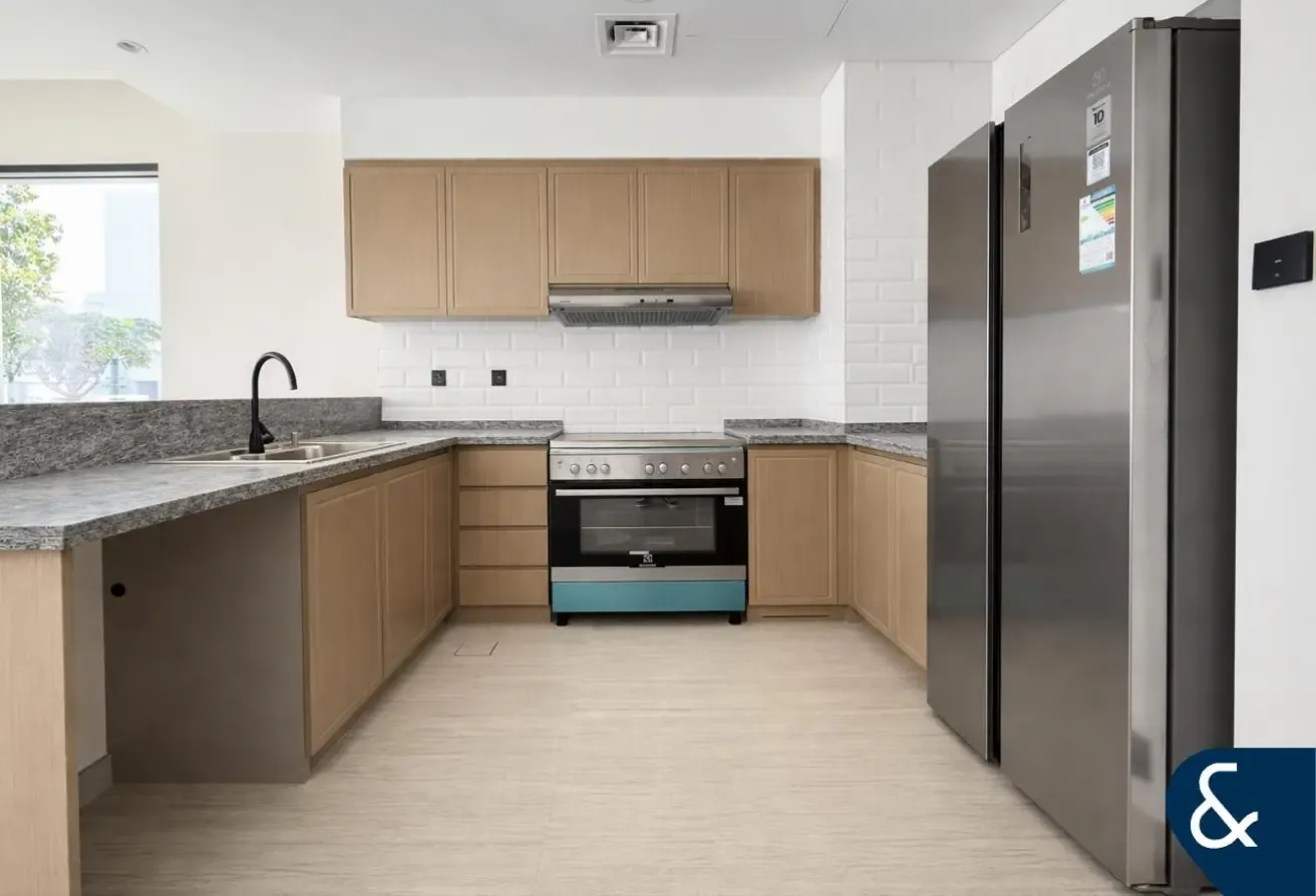 Handed Over | Best Price | Corner 5 Bed
