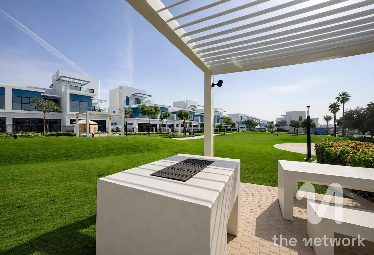 Stunning 5BR | Santorini | Luxurious Living
