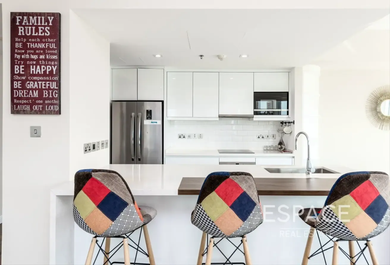 Upgraded 2 Bed | Marina View | High Floor