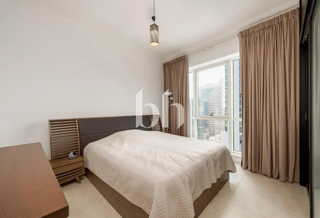 Exclusive |Marina View |Largest Layout Study Room