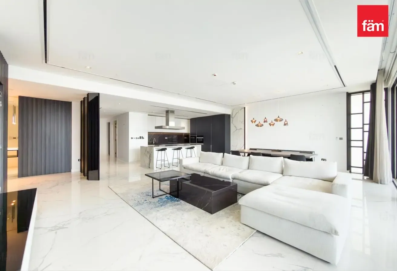 Vacant | Fully Furnished | Fully Upgraded