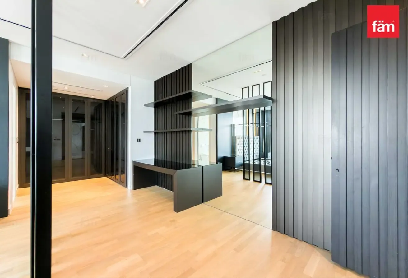 Vacant | Fully Furnished | Fully Upgraded