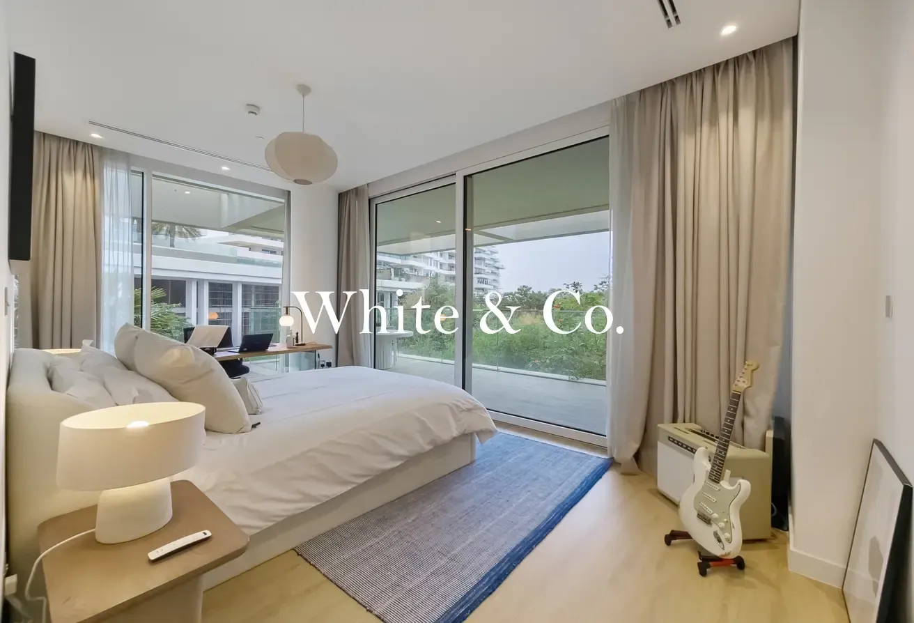 Exclusive | Fully Upgraded | Modern Layout