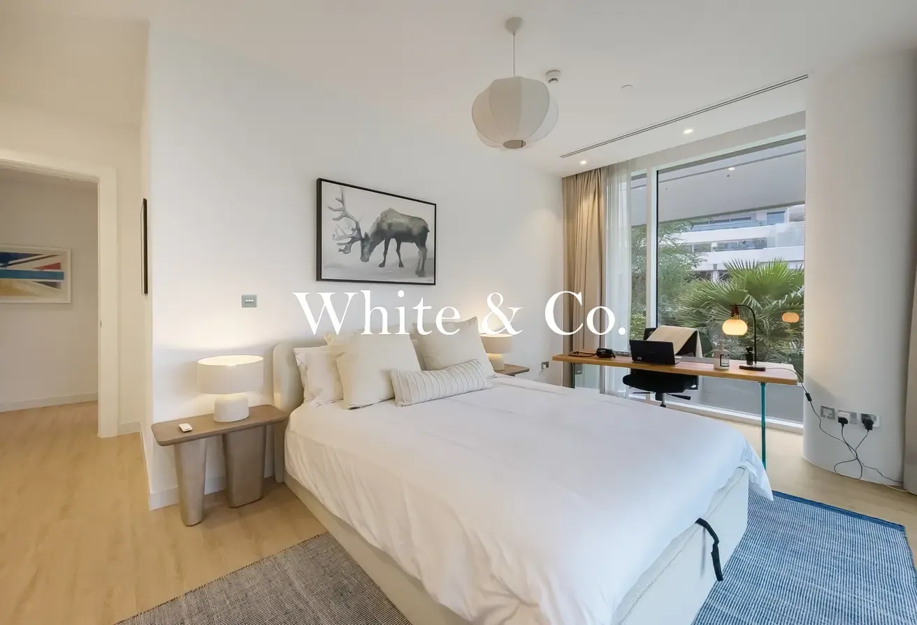 Exclusive | Fully Upgraded | Modern Layout