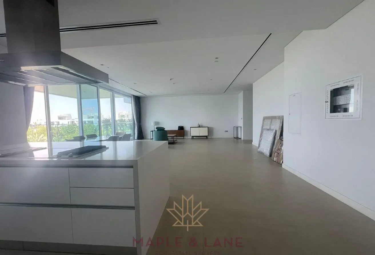 Exclusive 2BR | Low Floor | Big Terrace