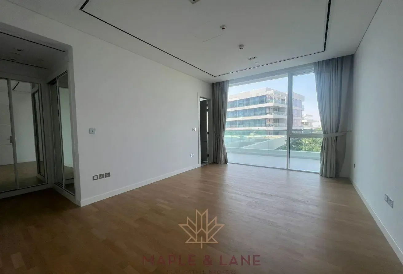 Exclusive 2BR | Low Floor | Big Terrace