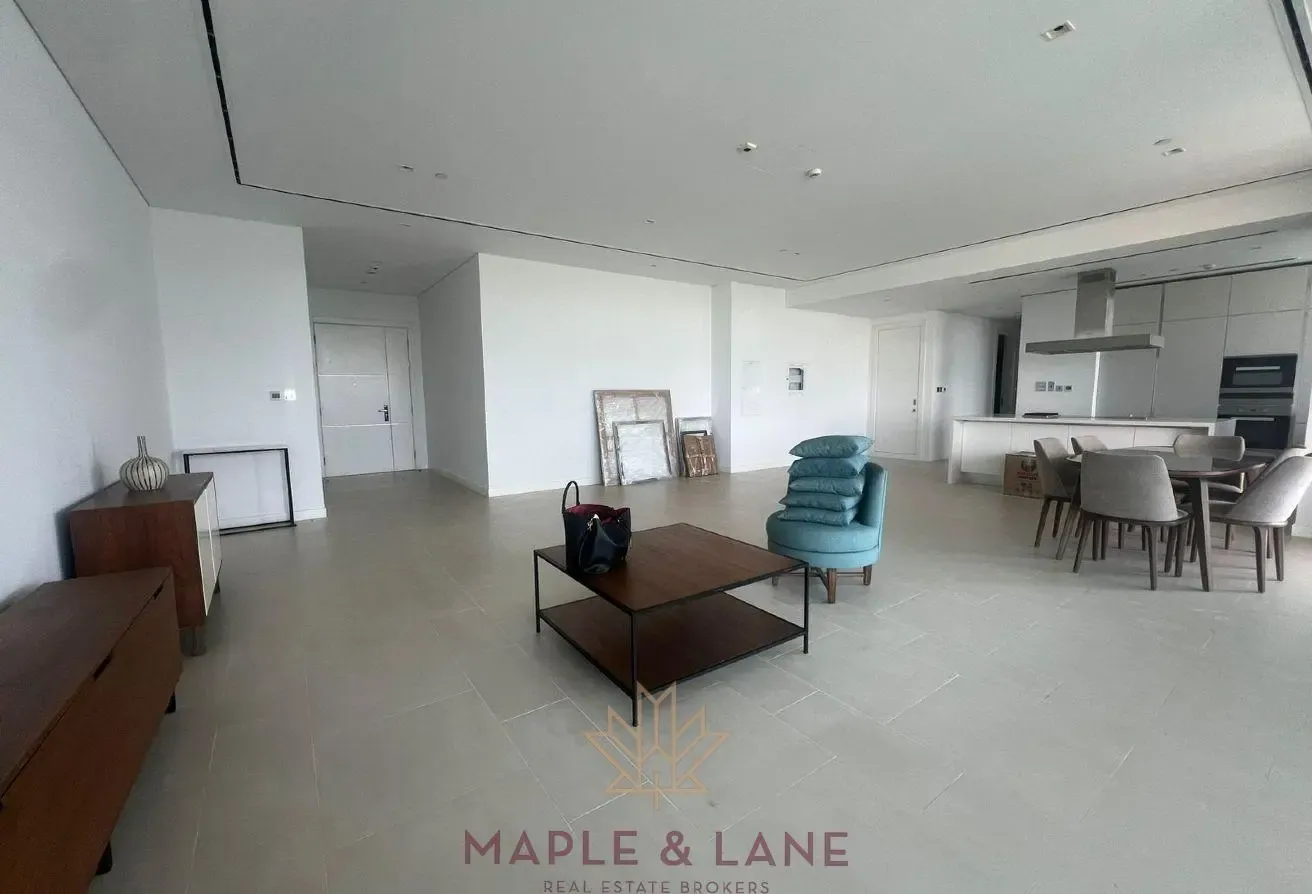 Exclusive 2BR | Low Floor | Big Terrace