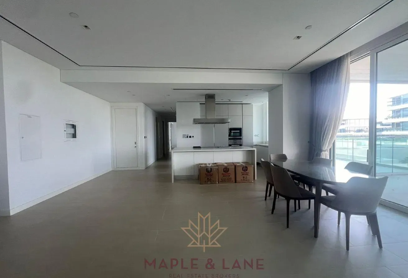 Exclusive 2BR | Low Floor | Big Terrace
