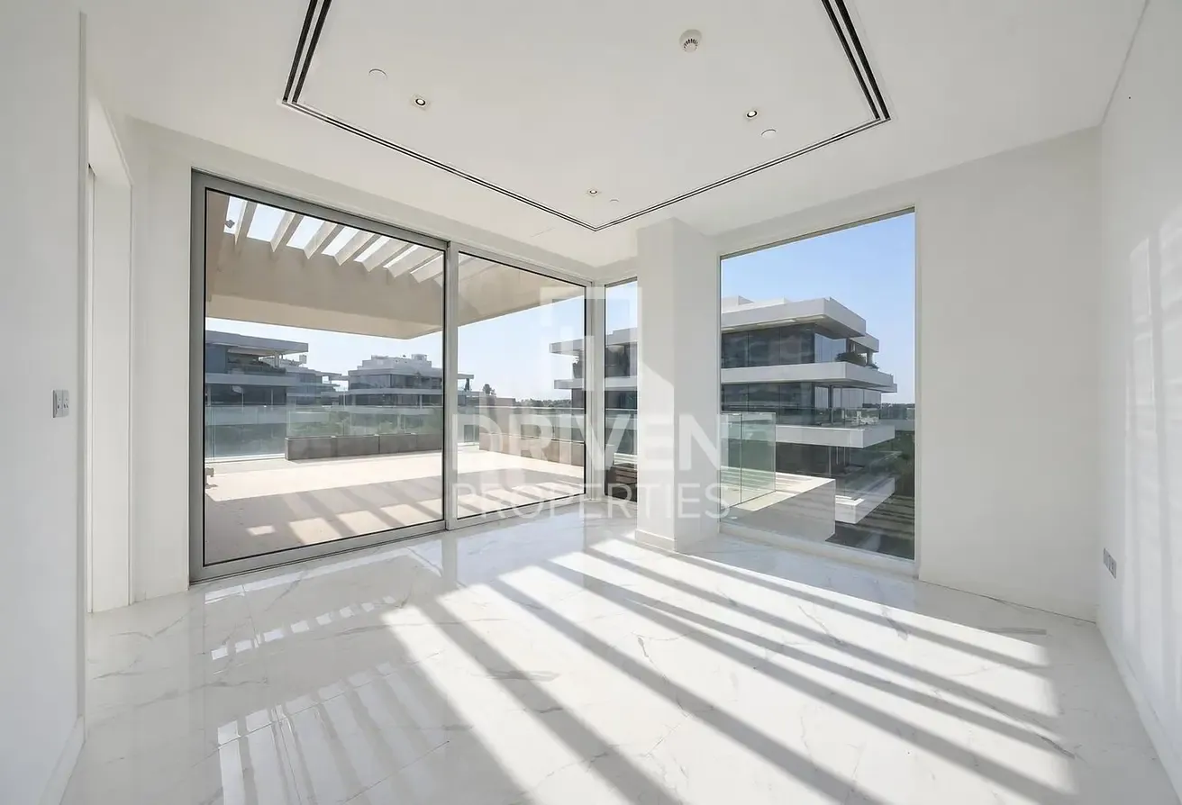 Rare Large Duplex | Premium Finishes | Vacant