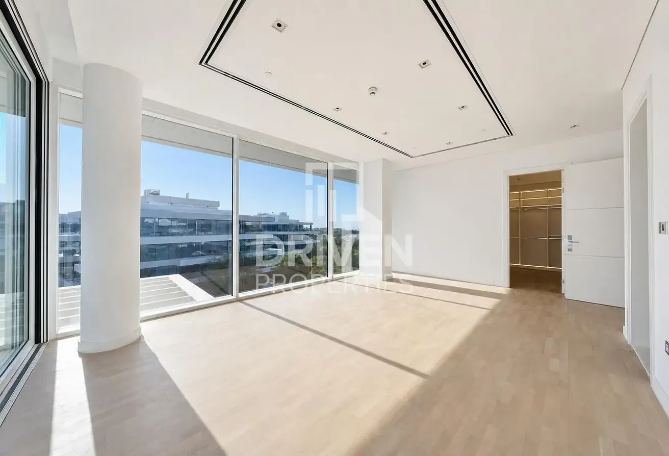 Rare Large Duplex | Premium Finishes | Vacant