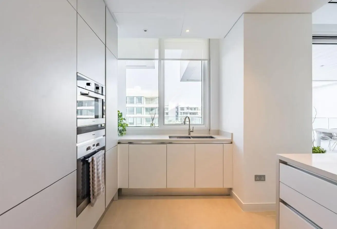 Luxury Apartment | Fully Furnished | Modern