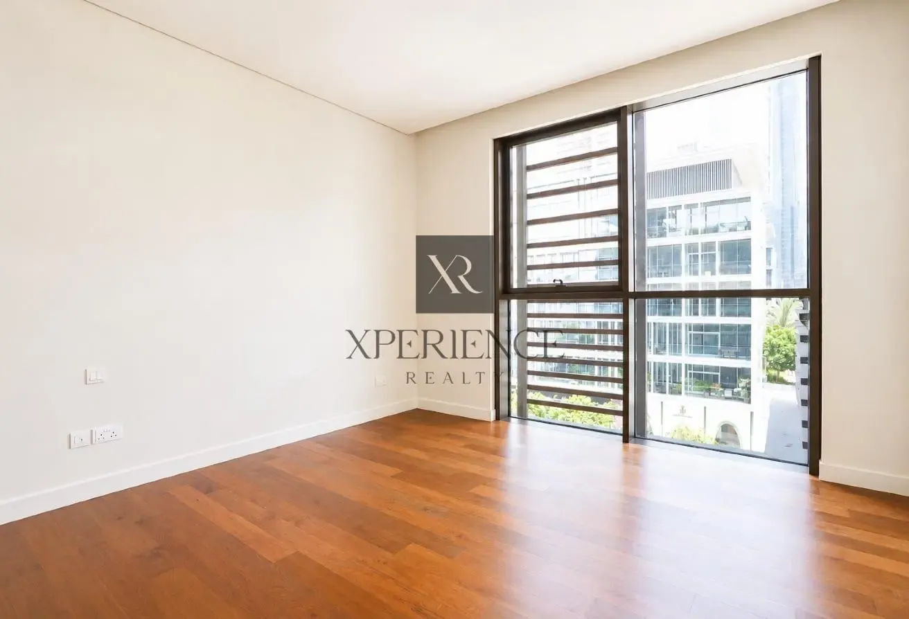 BEST PRICE | POOL VIEW | CENTRAL LOCATION
