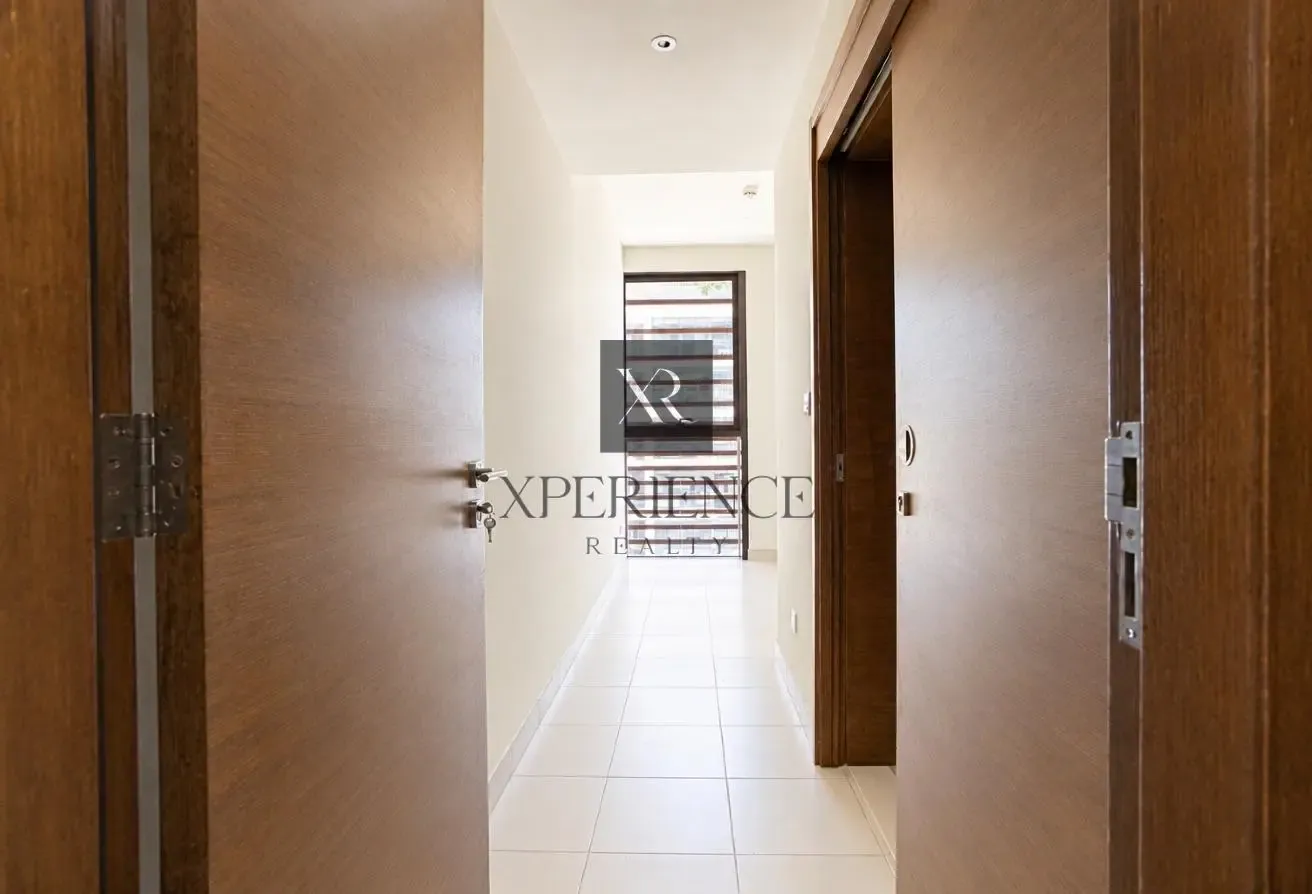 BEST PRICE | POOL VIEW | CENTRAL LOCATION