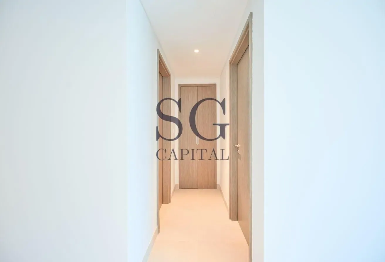 Park View | Mid Floor | Vacant