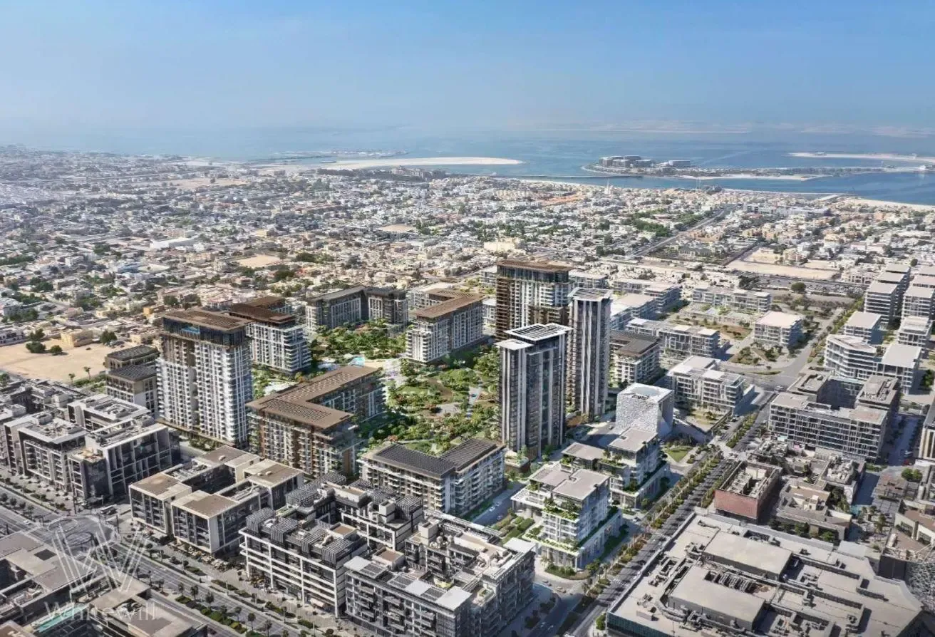Family Living |Steps from Burj Khalifa|Corner Unit