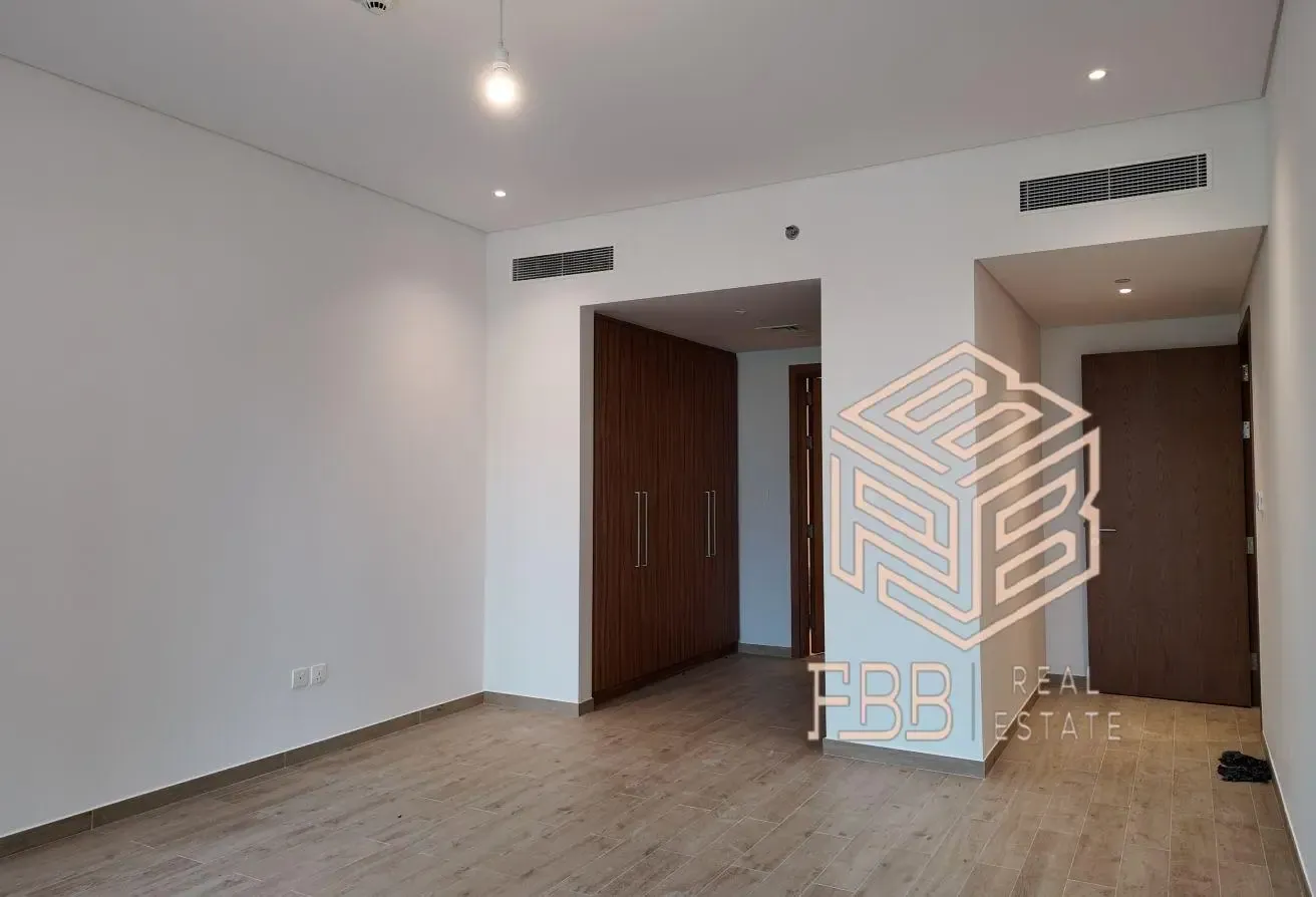 Ready to Move | Full Park View | Huge Layout