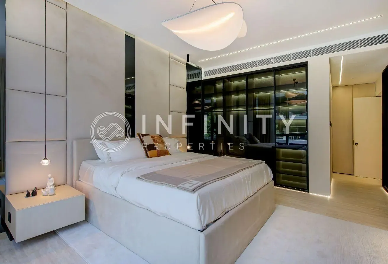 Vacant | Bespoke Luxury | Fully Renovated