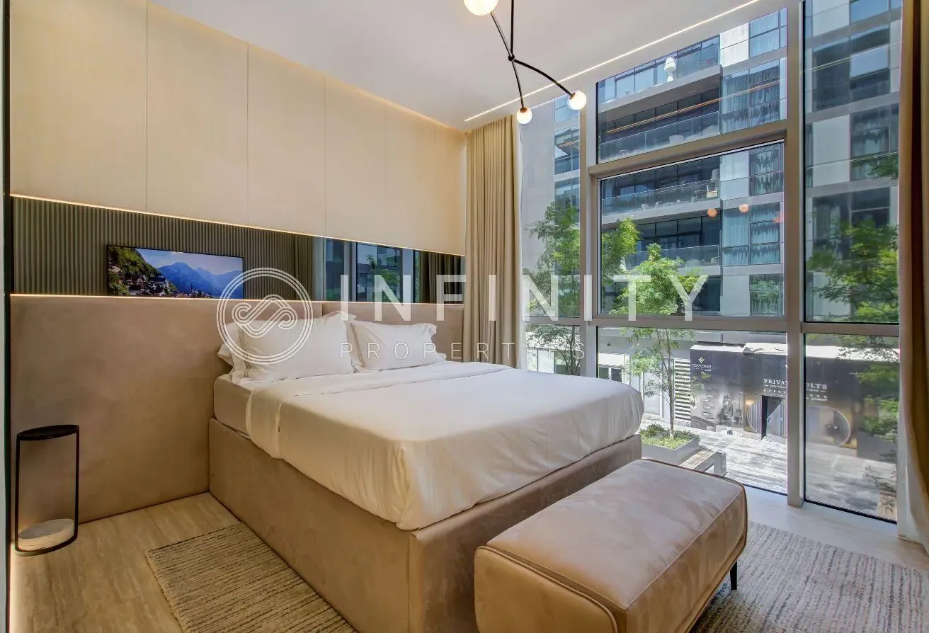 Vacant | Bespoke Luxury | Fully Renovated
