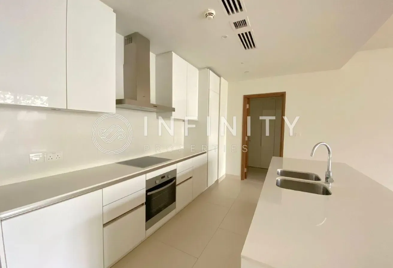 Burj Khalifa View | Large Layout | Unfurnished