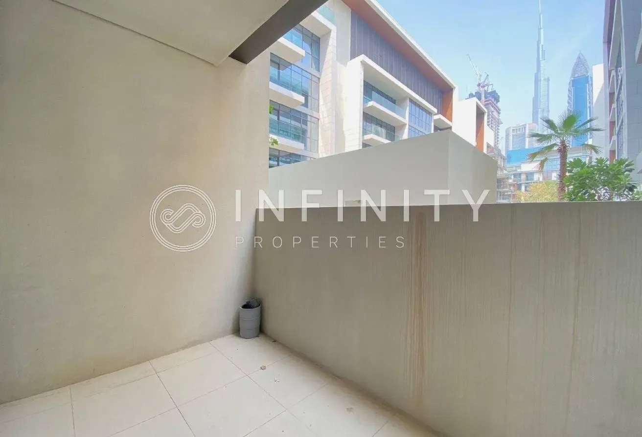 Burj Khalifa View | Large Layout | Unfurnished