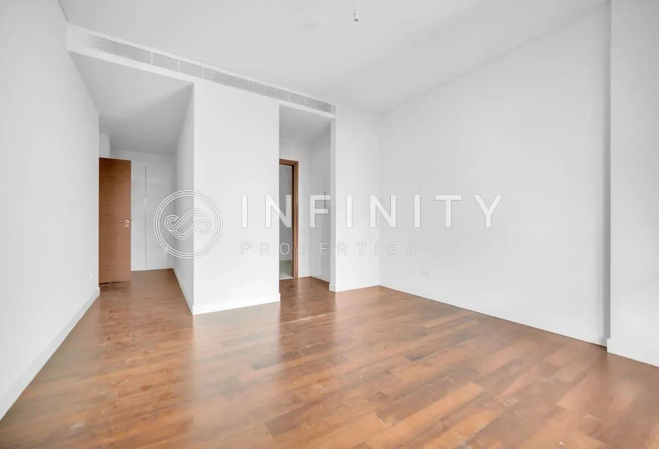 Prime City Walk | Spacious 2BR+Maid | Exclusive