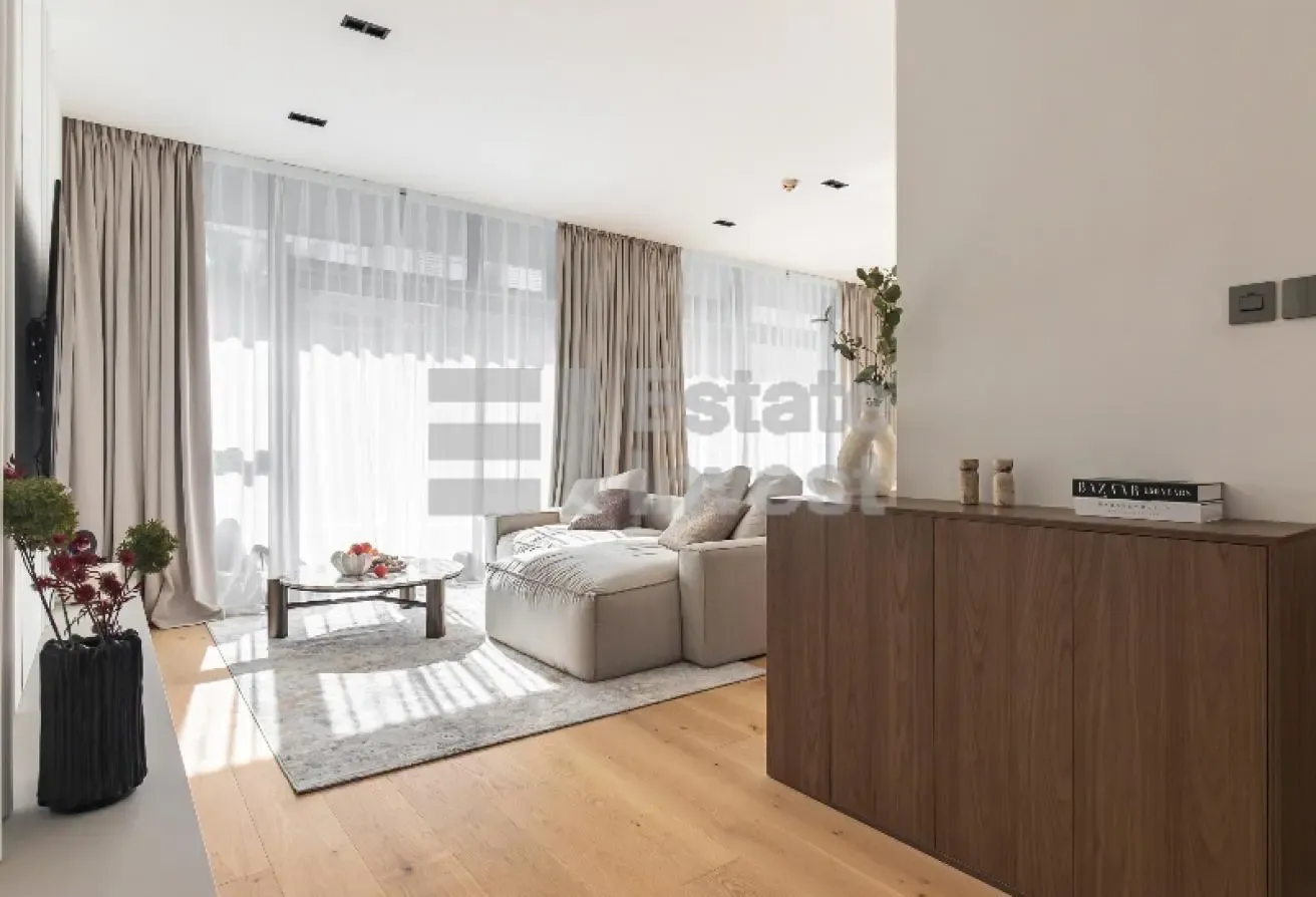 RENOVATED | MAIDS ROOM | POOL VIEW