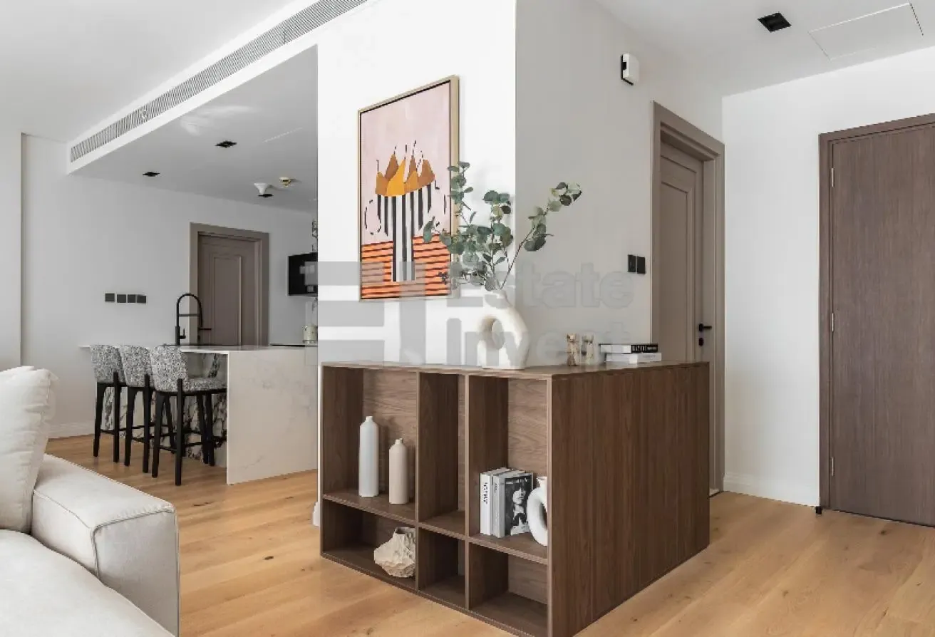 RENOVATED | MAIDS ROOM | POOL VIEW