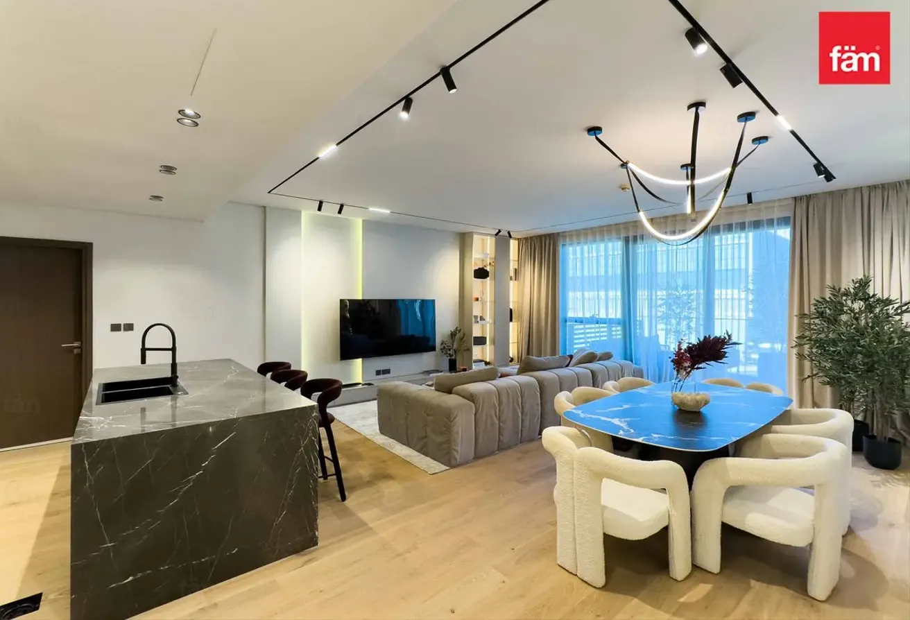 Prime Location | Next to mall | Partial Burj view