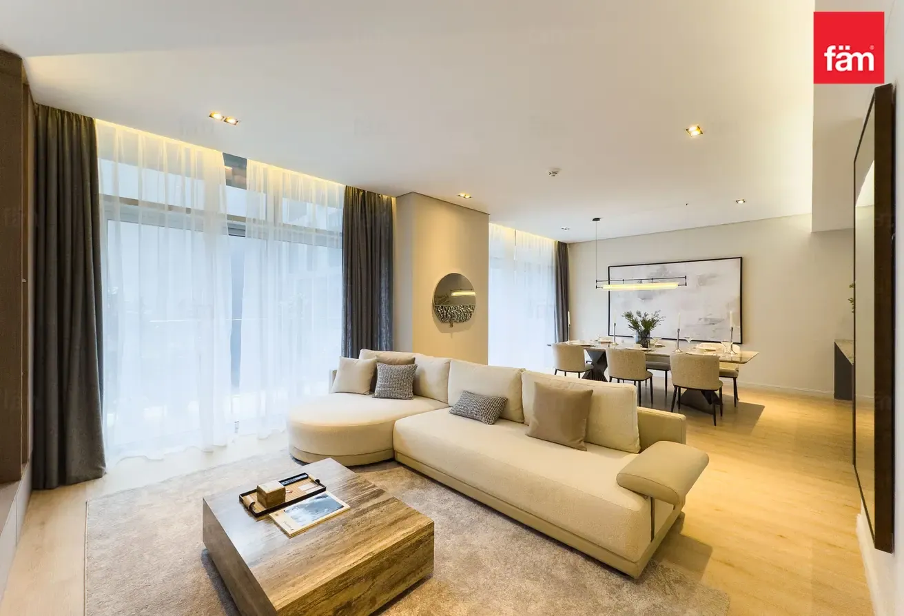 Vacant New Unit | Upgraded & Furnished