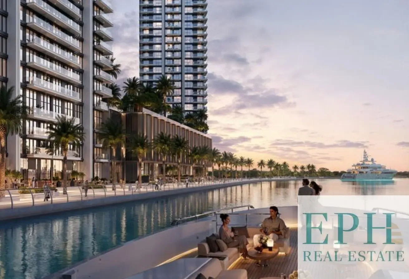 PREMIUM LIVING | ICONIC WATERFRONT | MID-FLOOR