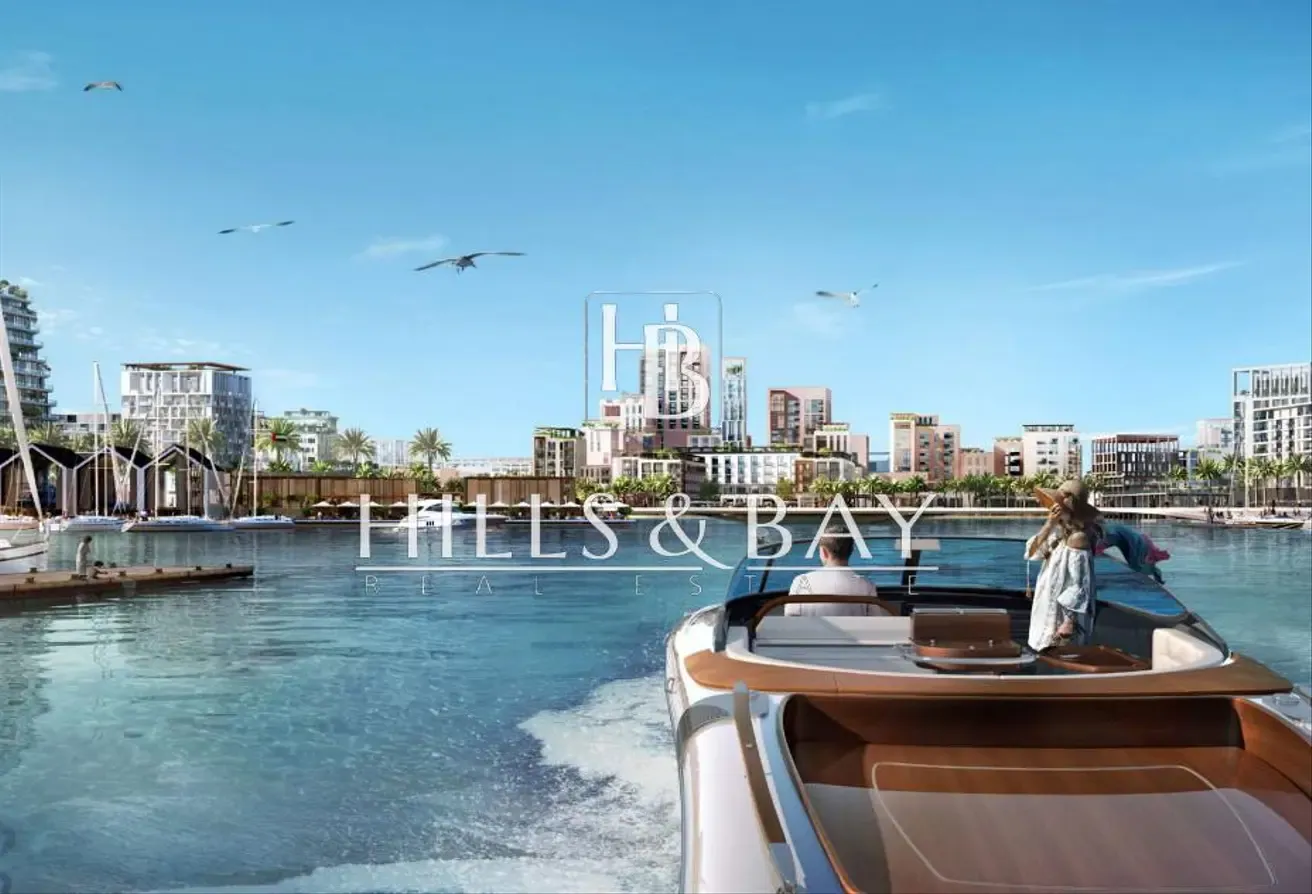 Luxurious 3-Bed Apart| Premium Waterfront Living