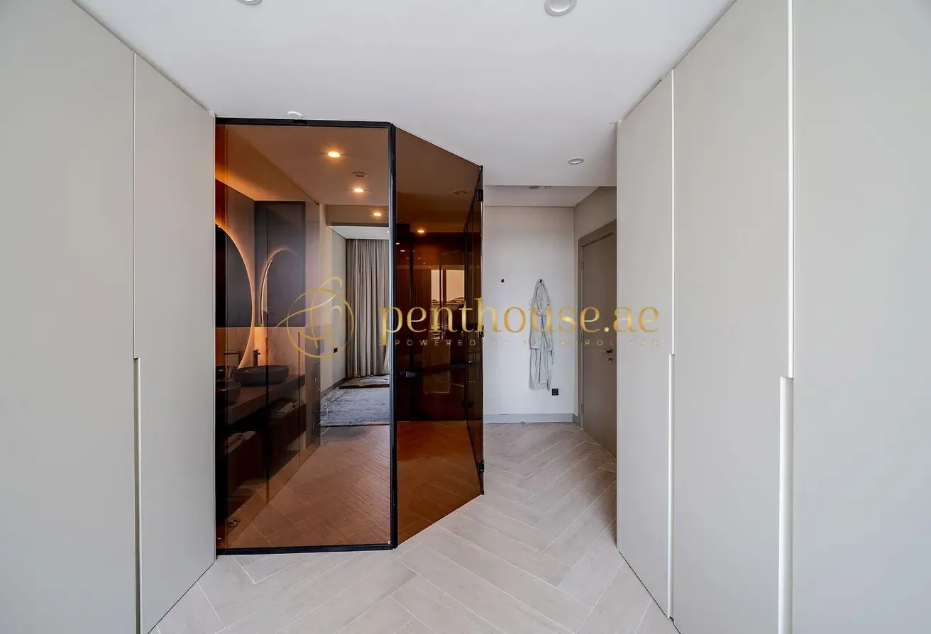 Outstanding Views | Fully Upgraded | Furnished