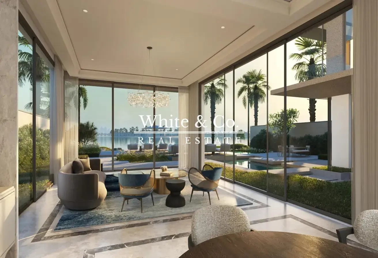 Rare Palm View | Garden and Beach Access
