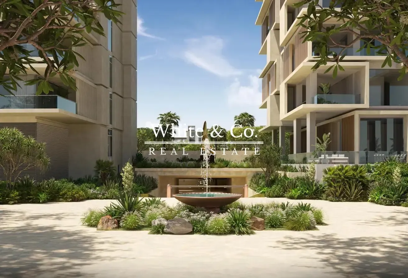 Rare Palm View | Garden and Beach Access