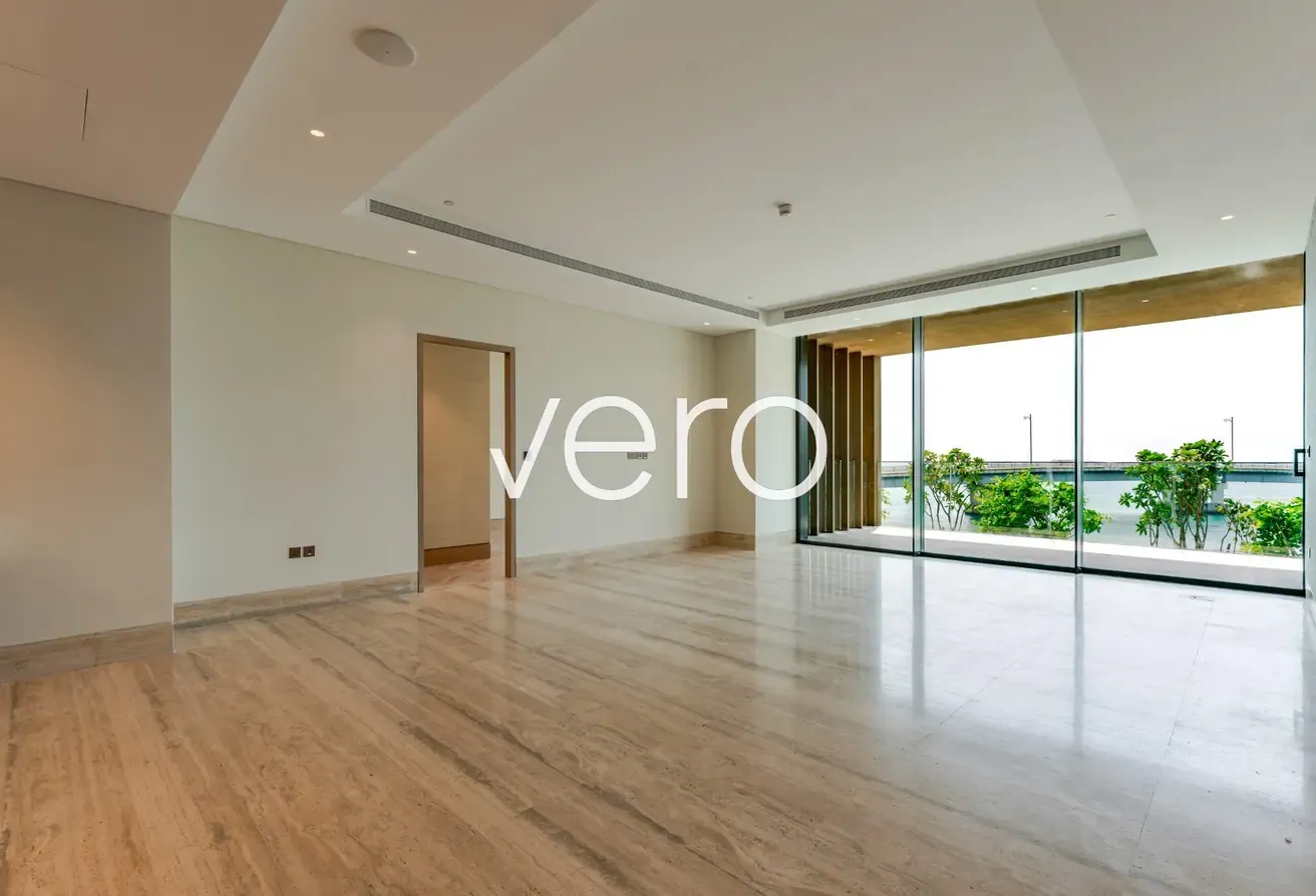 Sea View | Corner Unit | Ready to Move In