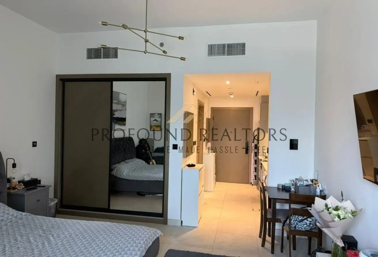 Burj Khalifa/Canal View | Furnished | High ROI