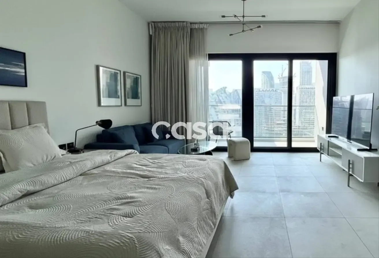 Luxury Studio | Stunning Canal View | High ROI