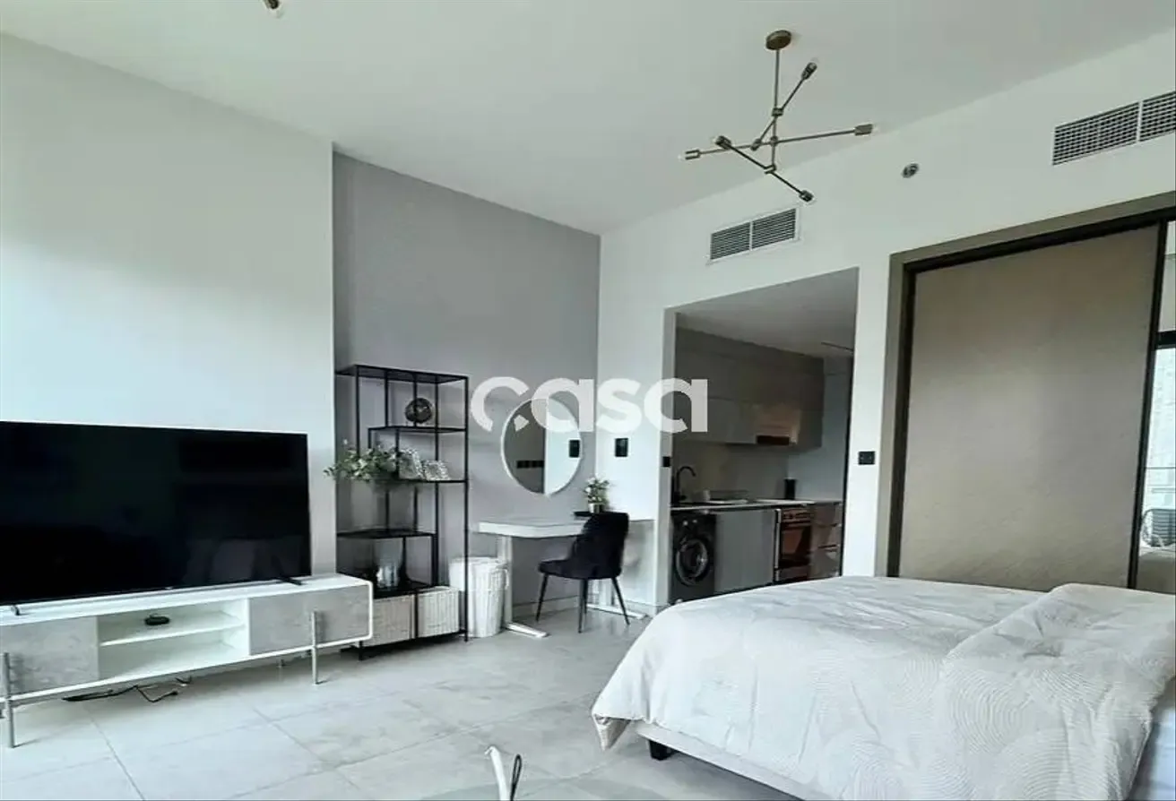 Luxury Studio | Stunning Canal View | High ROI