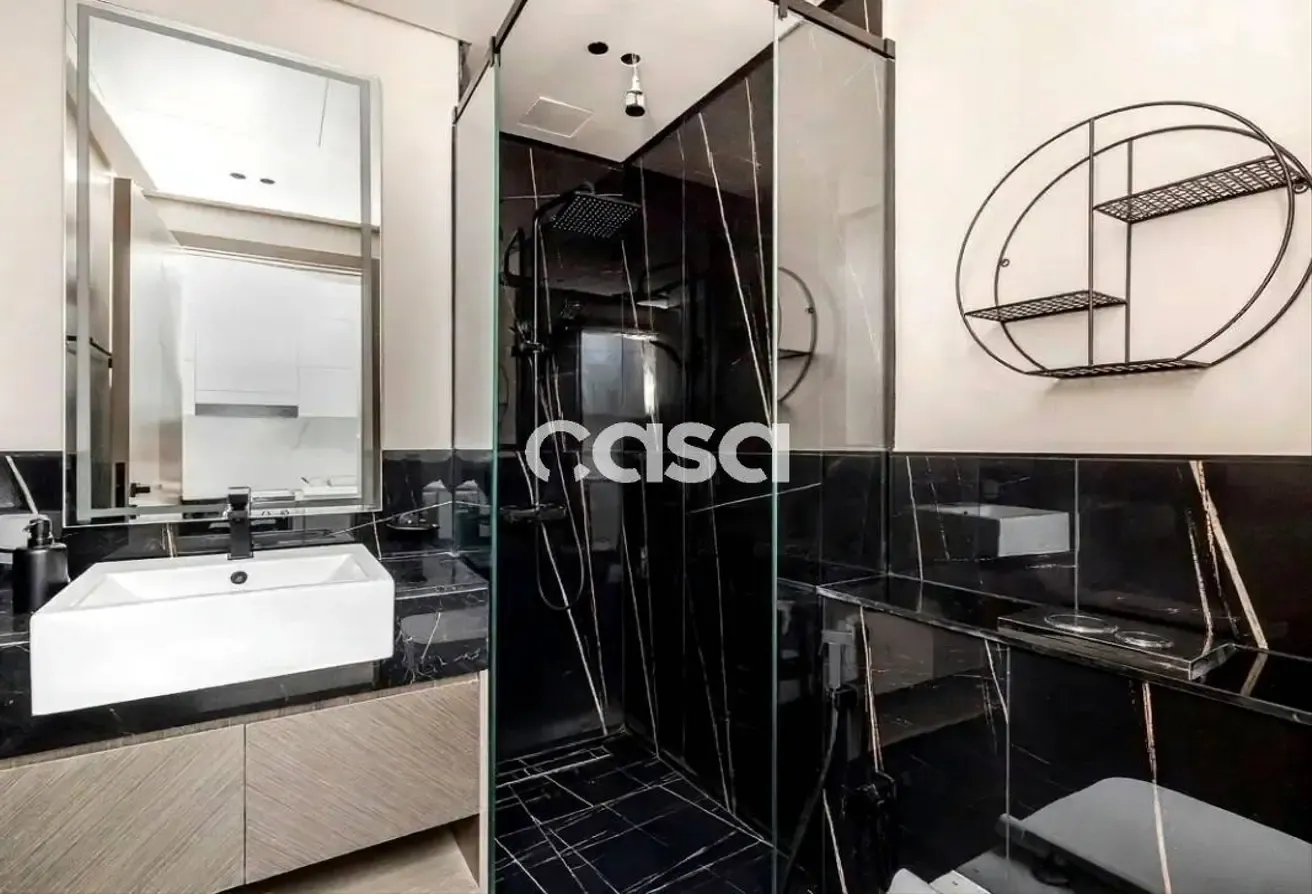Luxury Studio | Stunning Canal View | High ROI