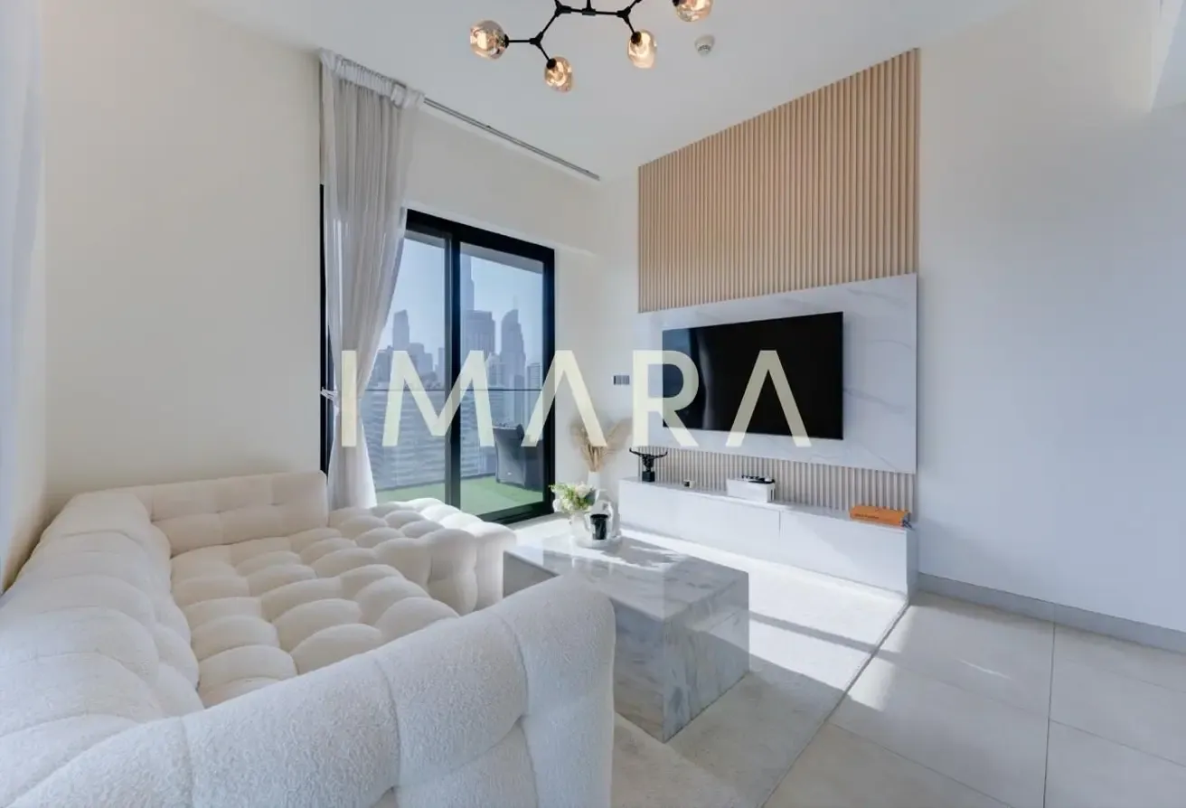Burj View | Vacant | Fully Upgraded