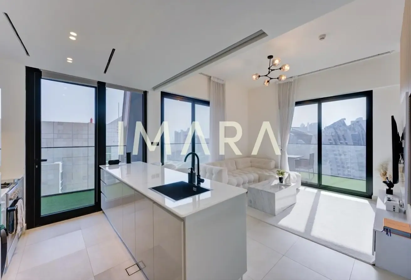 Burj View | Vacant | Fully Upgraded