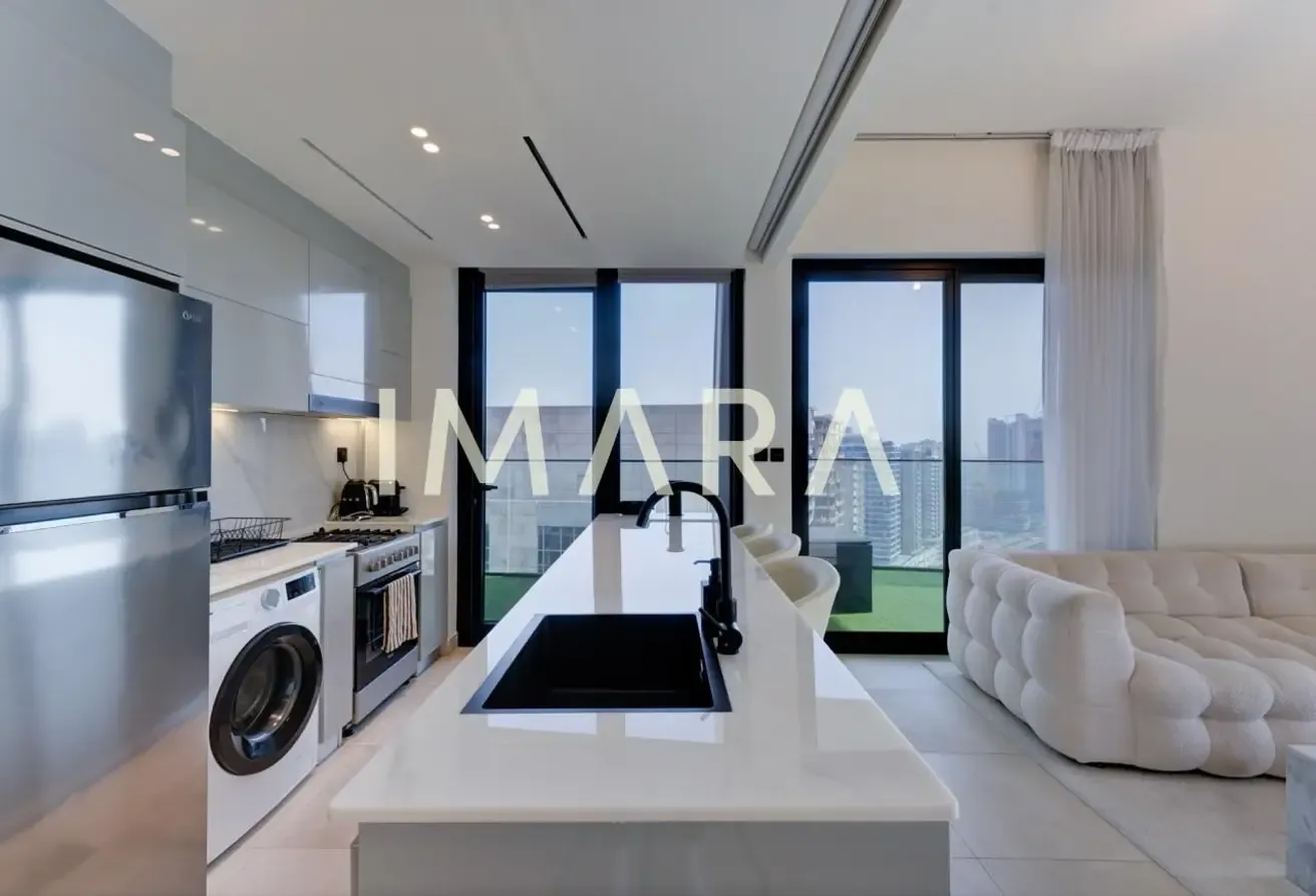 Burj View | Vacant | Fully Upgraded