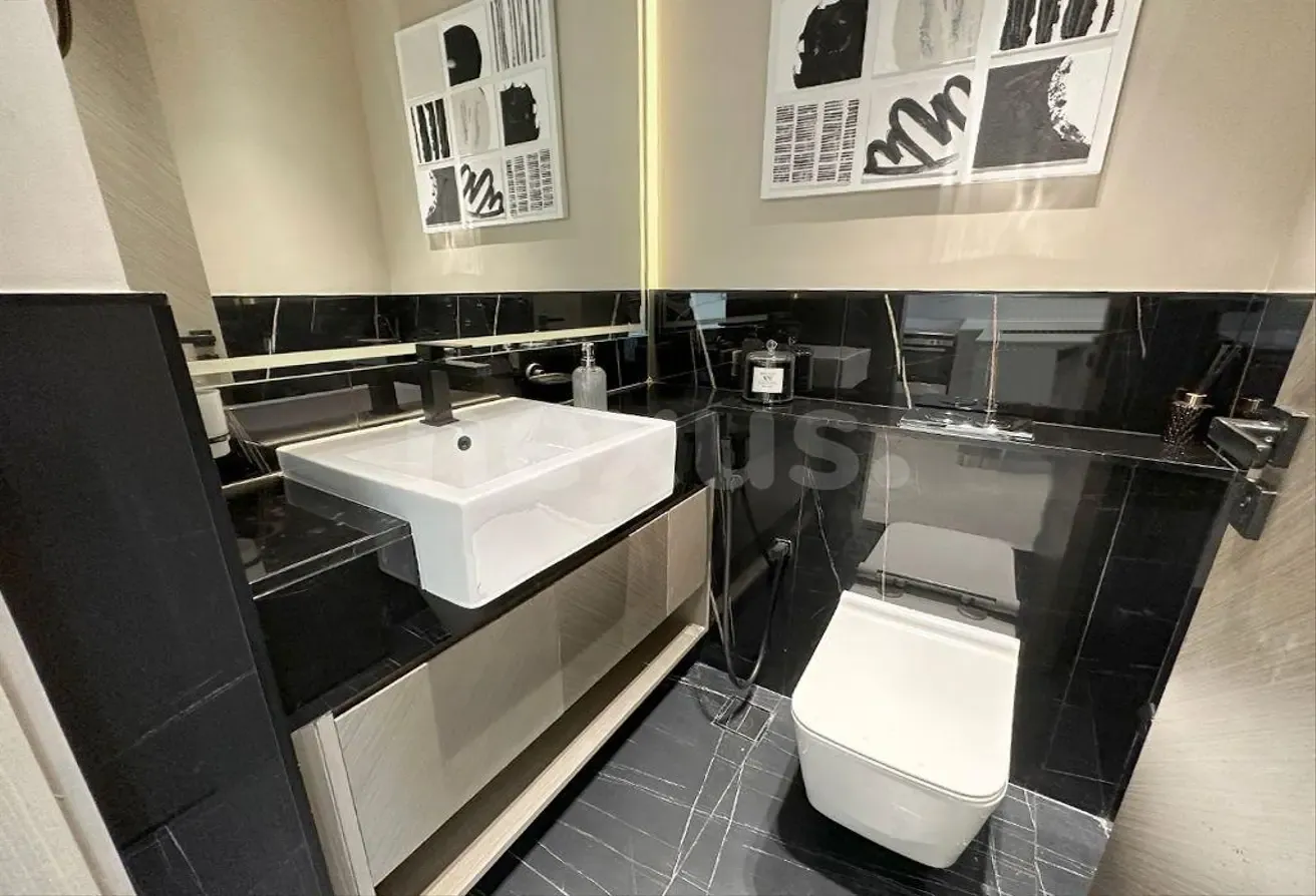 EXCLUSIVE | FULLY FURNISHED | CANAL VIEW
