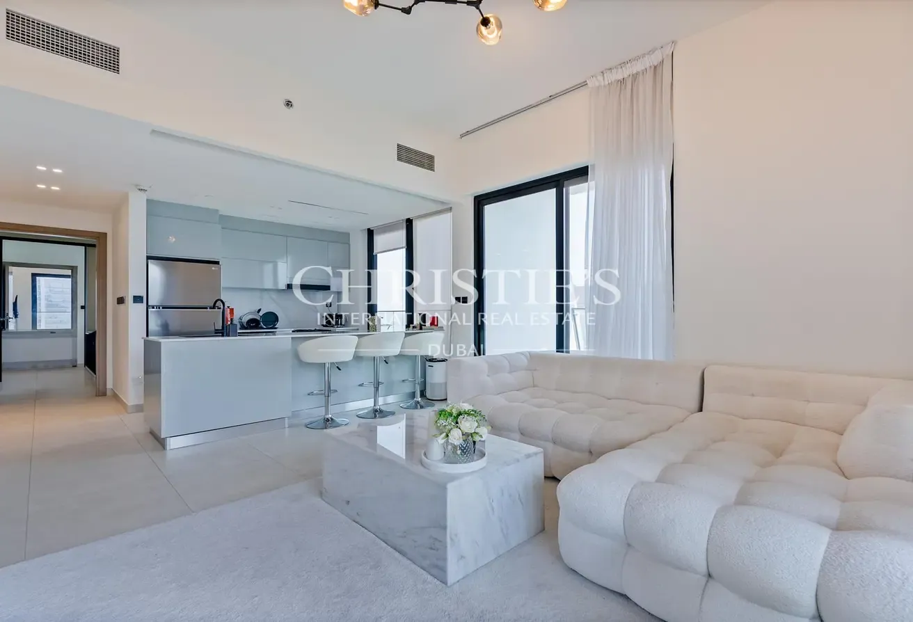 Burj Khalifa and Canal Views | Vacant | Upgraded